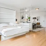 Ruhiges Und Modernes Zuhause Appartamento