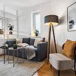 Ruhiges Und Modernes Zuhause